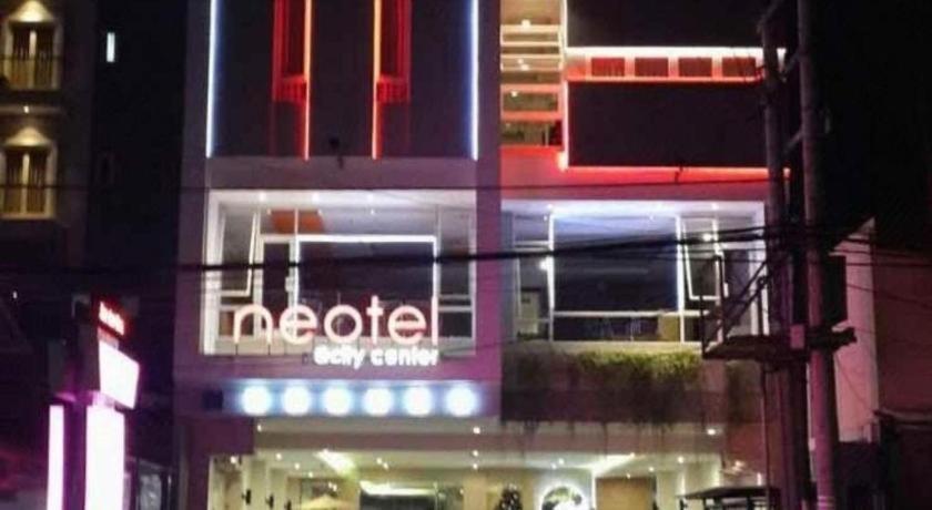 Neotel Hotel City Centre Tanjung Redep Εξωτερικό φωτογραφία