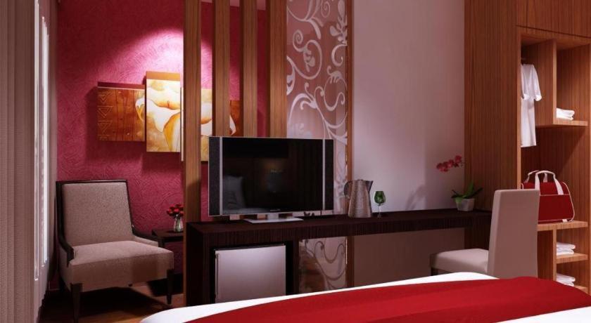 Neotel Hotel City Centre Tanjung Redep Εξωτερικό φωτογραφία