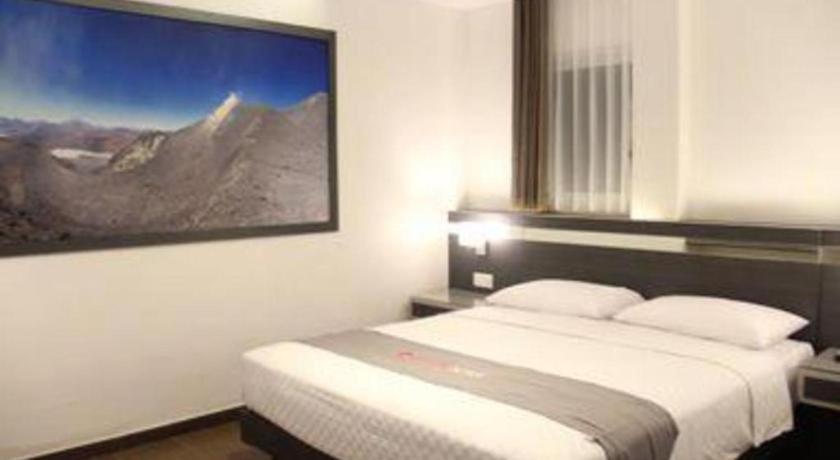 Neotel Hotel City Centre Tanjung Redep Εξωτερικό φωτογραφία